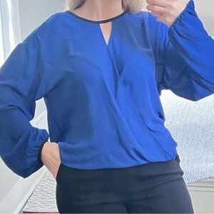 New with tags. Beautiful blouse.